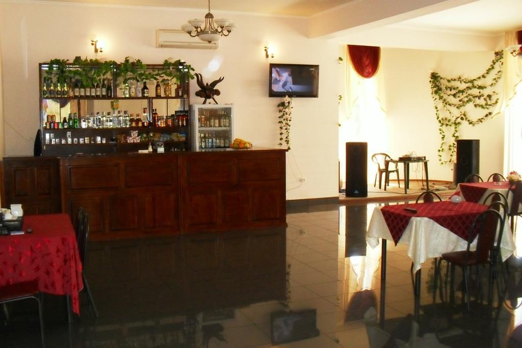 פיזונדה Ostrov Park-Hotel מראה חיצוני תמונה